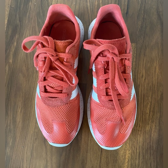 Adidas women’s Red Sneakers (size 8) - Picture 3 of 9